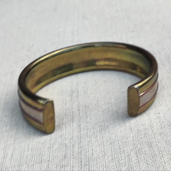 Vintage mixed metal labradorite,mother of pearl and onyx cuff bracelet - Picture 10 of 13